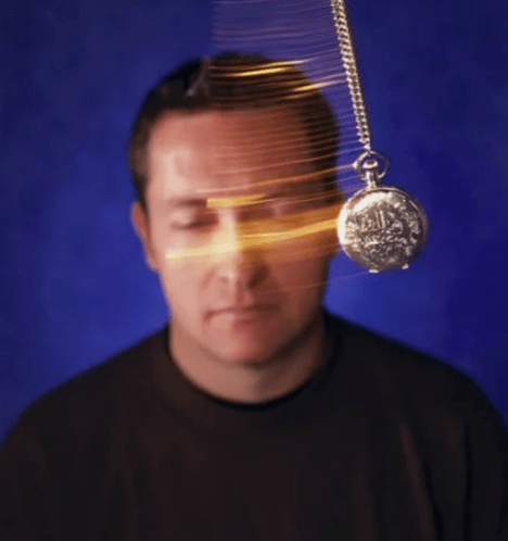 Голлизмди гипноз менен коддоо